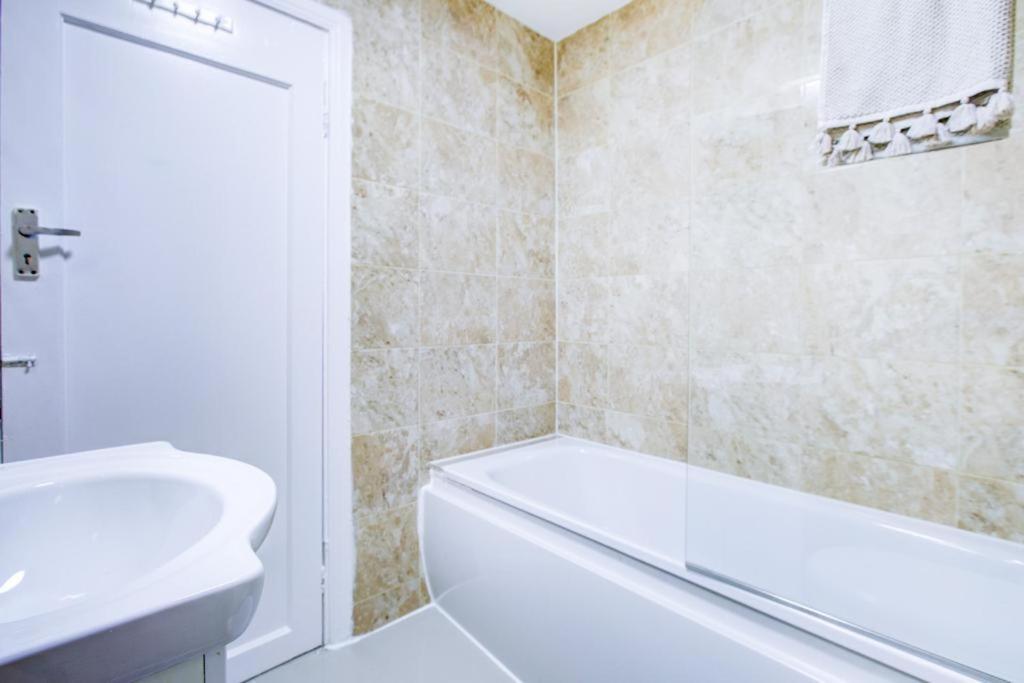 Hyde Park Apartment 2 Bedroom Londyn Zewnętrze zdjęcie